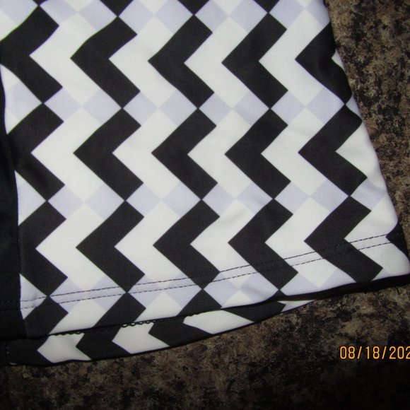 Women's NWOT Un-branded Tankini & Skirt XXL - Picture 12 of 12